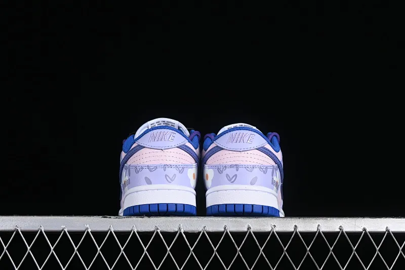 All categories Nk SB Dunk series Nk SB Dunk Low low-top sneakers Nk Dunk Low white blue red Doraemon Doraemon SB strap low-top casual sneakers CW1590-104